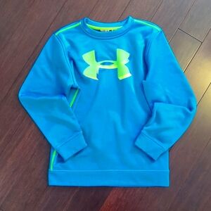 Under Armour, youth crew neck, like new, size youth medium, teal and green